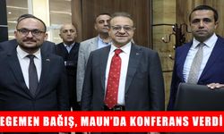 Egemen Bağış Muş'ta gençlerle buluştu