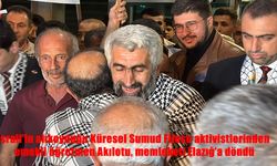 İsrail'in alıkoyduğu Küresel Sumud Filosu aktivistlerinden emekli öğretmen Akılotu, memleketi Elazığ'a döndü
