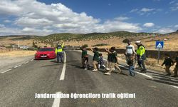 Jandarmadan öğrencilere trafik eğitimi