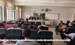 Bingöl'de iş insanları mezun oldukları okulda öğrencilerle bir araya geldi