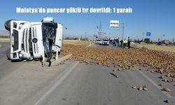 Malatya'da pancar yüklü tır devrildi: 1 yaralı