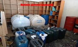 Van’da Markette Kaçak Akaryakıt Operasyonu: 1200 Litre Motorin Ele Geçirildi