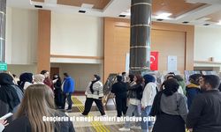 Gençlerin el emeği ürünleri görücüye çıktı