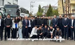 400 genç gönüllü tarihi camide din gönüllüleriyle buluştu