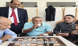 Arıcak’ta heyecanlı dama turnuvası başladı