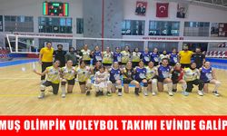Muşlu sultanlar evinde set vermedi: 3-0