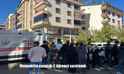 Otomobilin çarptığı 2 öğrenci yaralandı