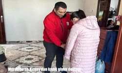 Muradiye’de Kızılay’dan İhtiyaç Sahiplerine Ücretsiz Kışlık Giyim Desteği
