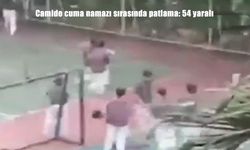 Jakarta Camisi'nde cuma namazı dehşeti: 54 yaralı!