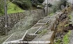 Bandırma’da yağış sonrası tren yolu üzerindeki istinat duvarı çöktü