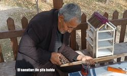 70 yaşındaki adam el sanatları ile şifa buldu