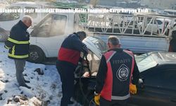 Yüksekova’da Seyir Halindeki Otomobilin Motoru Yandı
