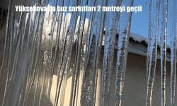 Yüksekova’da buz sarkıtları 2 metreyi geçti