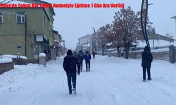 Karlıova’da Yoğun Kar Yağışı Nedeniyle Eğitime 1 Gün Ara Verildi