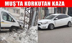 Muş’ta korkutan kaza: Dolmuş ile taksi çarpıştı