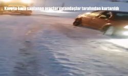 Kars'ta kara saplanan araçlar vatandaşlar tarafından kurtarıldı