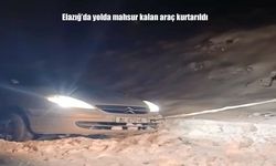 Elazığ’da yolda mahsur kalan araç kurtarıldı