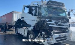 Bitlis’te korkutan kaza: İki tır çarpıştı