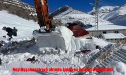 Beytüşşebap’ta çığ enkazı temizlendi: Araç ve evler kar altından çıkartıldı