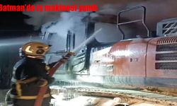 Batman’da park halindeki iş makinesi yandı