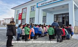 Ağrı’da okullarda 6 Şubat depremleri için saygı duruşu