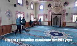 Hınıs’ta yükümlüler camilerde temizlik yaptı