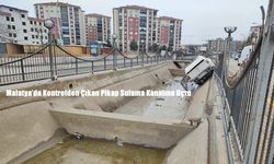 Kontrolden Çıkan Pikap Sulama Kanalına Uçtu