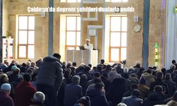 Çaldıran’da deprem şehitleri dualarla anıldı