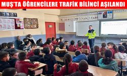 Korkut'ta öğrencilere trafik kuralları anlatıldı