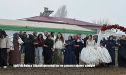 Iğdır'da bahçe düğünü geleneği kar ve çamura rağmen sürüyor