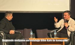 Depremde medyanın sorumluluğu Bilim Kafe’de konuşuldu