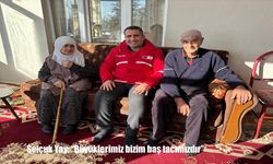 Muradiye’de Kızılay ekiplerinden yaşlı vatandaşlara ev ziyareti