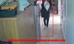 Engelli Vatandaşın Un Çuvalını Çaldı: O Anlar Kamerada