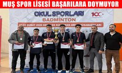 Muş Spor Lisesi Genç Erkekler Badminton Takımı bölge şampiyonu oldu
