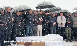 Van'daki kazada hayatını kaybeden aile yan yana defnedildi