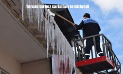 Tercan’da buz sarkıtları temizlendi
