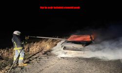 Van’da Seyir Halindeki Otomobil Alev Alev Yandı