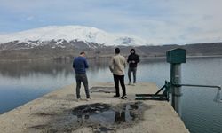 Bitlis Adilcevaz’da Aygır Gölü, Her Mevsim Farklı Güzellik Sunuyor