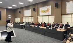 Elazığ’da AFAD Personeline Türk İşaret Dili Eğitimi Başladı