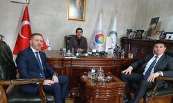 Kars’ta Türkiye-Azerbaycan ekonomik iş birliği masaya yatırıldı