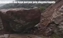 Şemdinli’de dev kaya yolu kapattı: Sürücüler mahsur kaldı