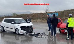 Elazığ'da iki otomobil çarpıştı: 3 yaralı