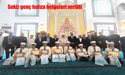 Erzurum’da hafızlık töreni: 8 öğrenciye belgeleri takdim edildi