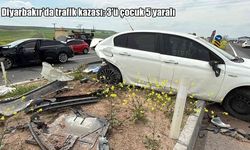 Diyarbakır’da iki otomobil çarpıştı: 3’ü çocuk 5 yaralı