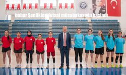 Erzincan’da bahar Şenlikleri futsal müsabakasıyla başladı