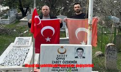 Elazığ’da Şehitliklerde Bayrak Yenileme Çalışması