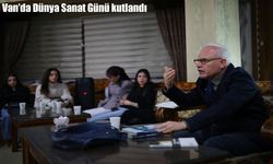 Van’da Dünya Sanat Günü kutlandı