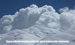 Van’da kar yağışı yüksek kesimlerde kartpostallık görüntüler oluşturdu