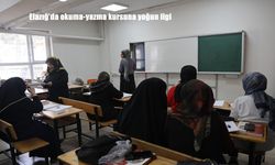 Elazığ’da okuma-yazma kursuna yoğun ilgi