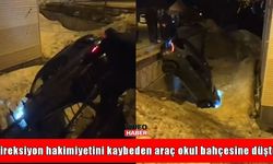 Bitlis’te korkutan kaza: Otomobil okul bahçesine düştü